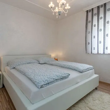 In Tar/porec - Istrien 48838 בית נופש *